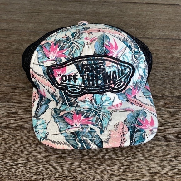 Vans Beach Girl Trucker Hat | Tropical Multi / Black - Picture 1 of 7